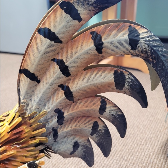 Colorful Iron Garden Rooster - Picture 2 of 4